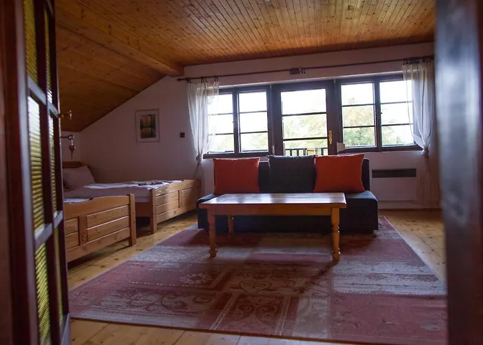 U Dvou Skal Pensjonat 3*
